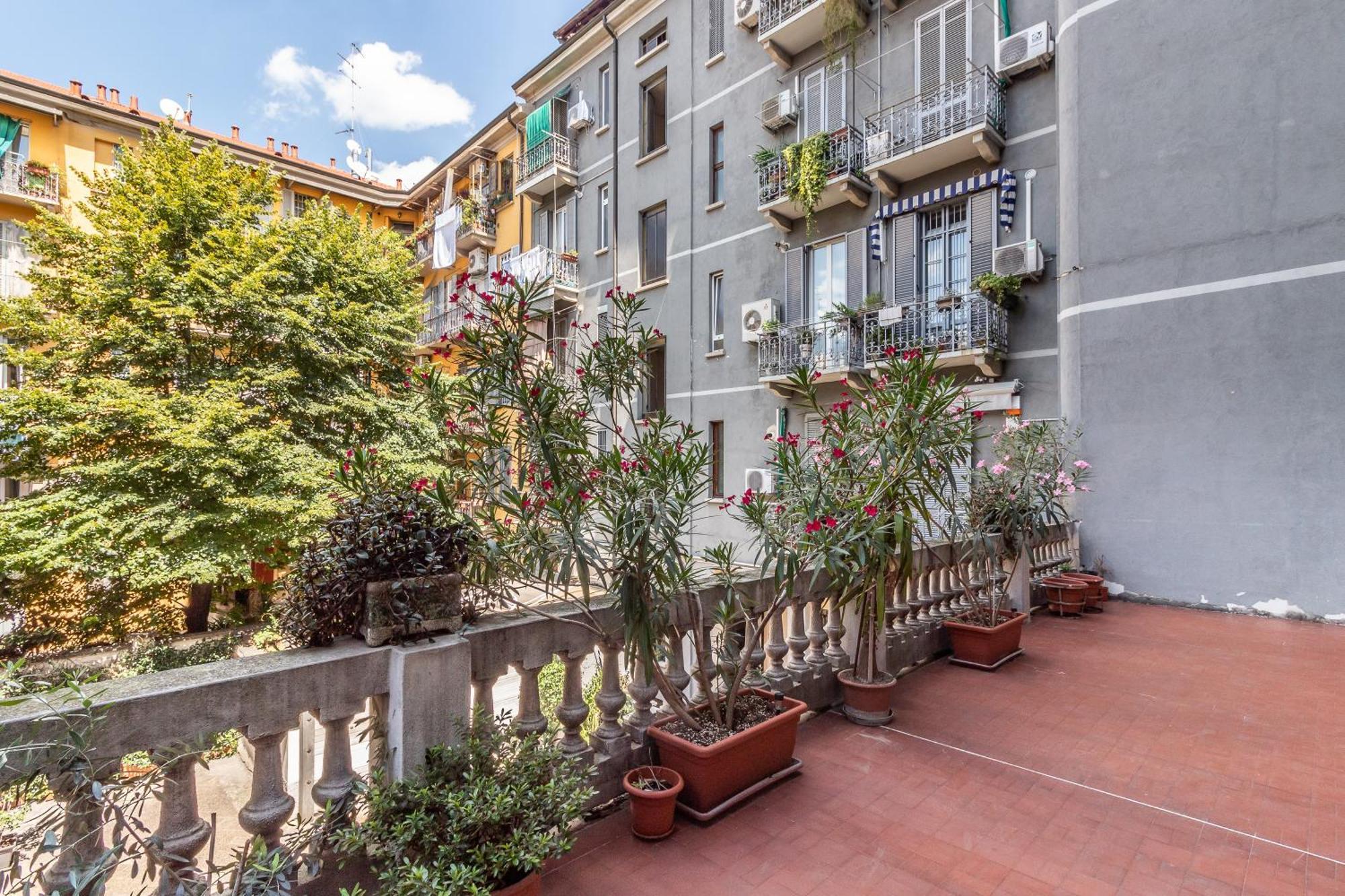Apartamento Ampio Bilocale In Via Borsieri - Duomo E Stazione Milão